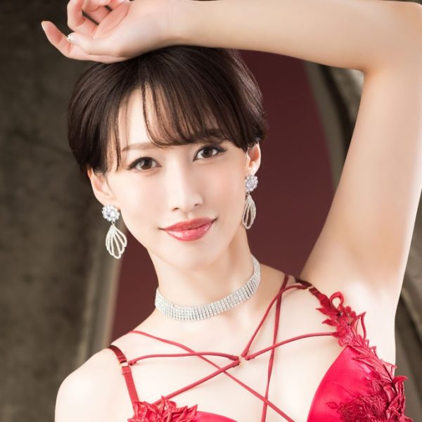 ムーンライト｜彩芽(アヤメ)